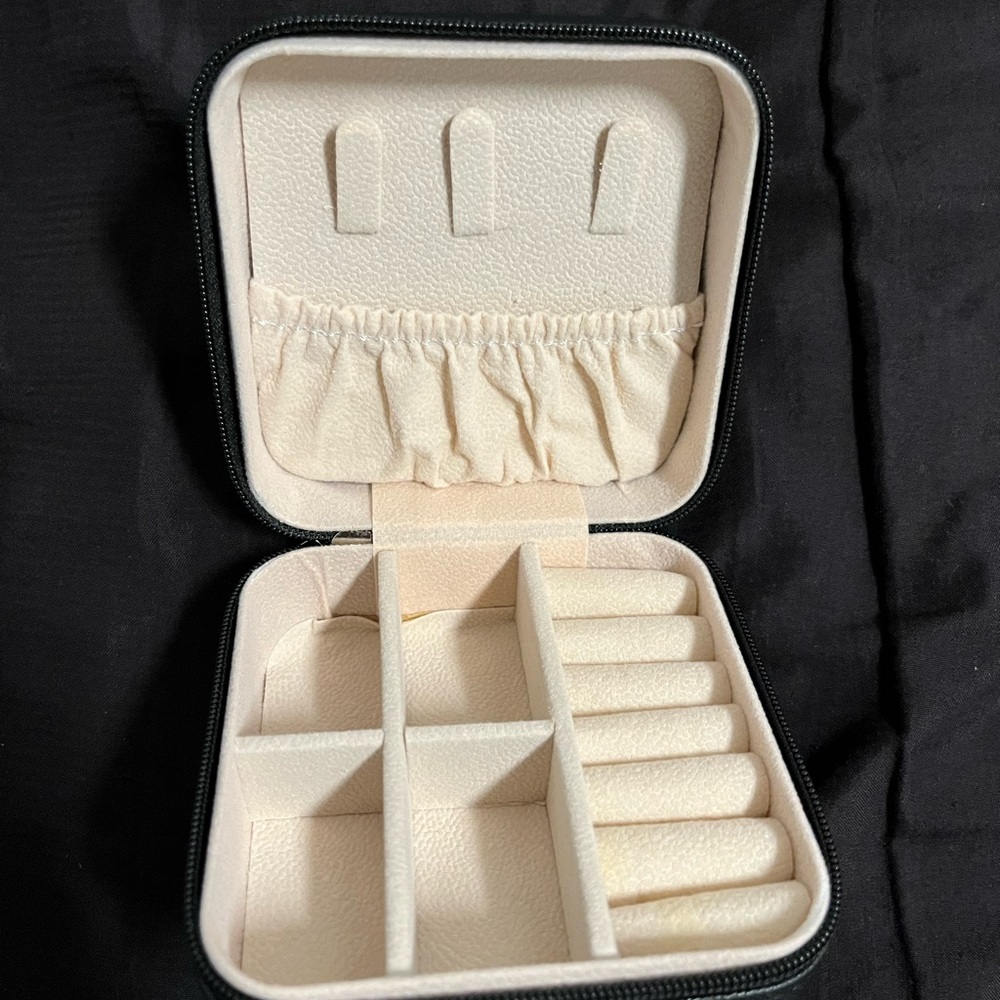 Small jewelry box